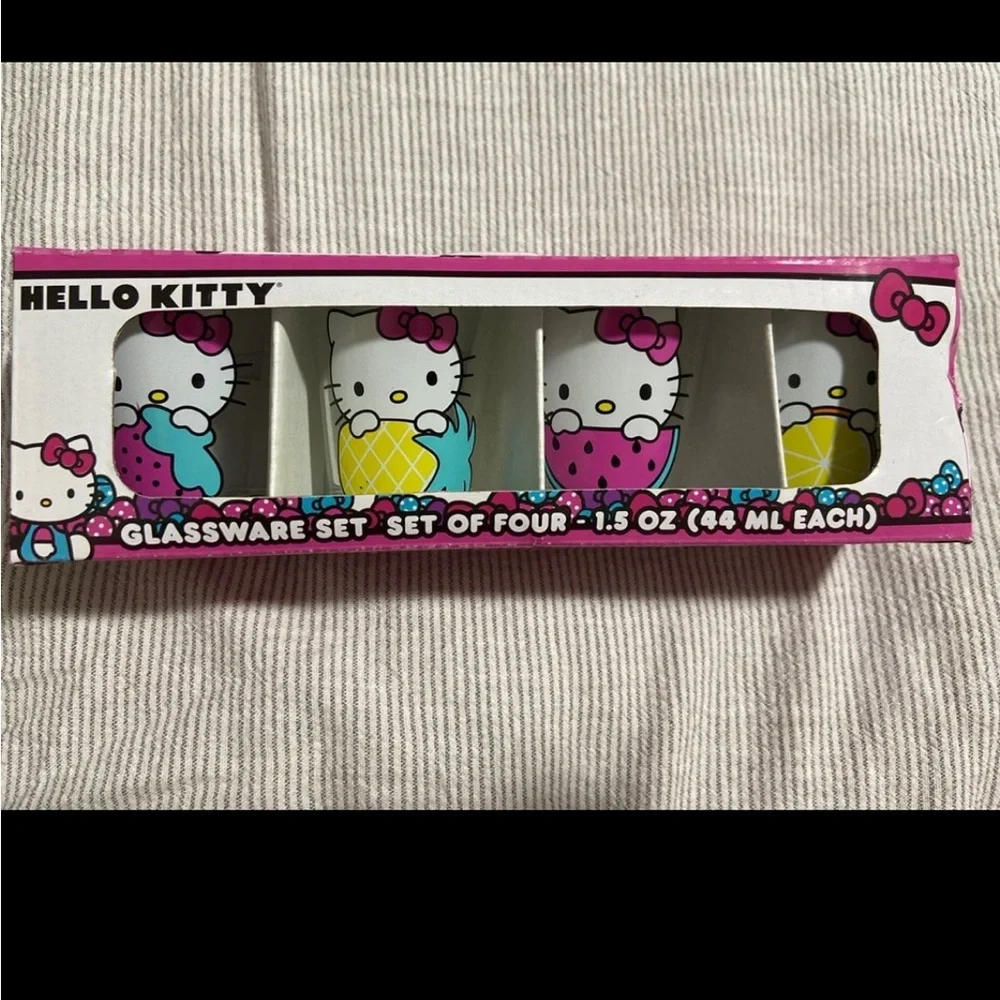 Hello Kitty Shot Glasses Fruit Set of 4